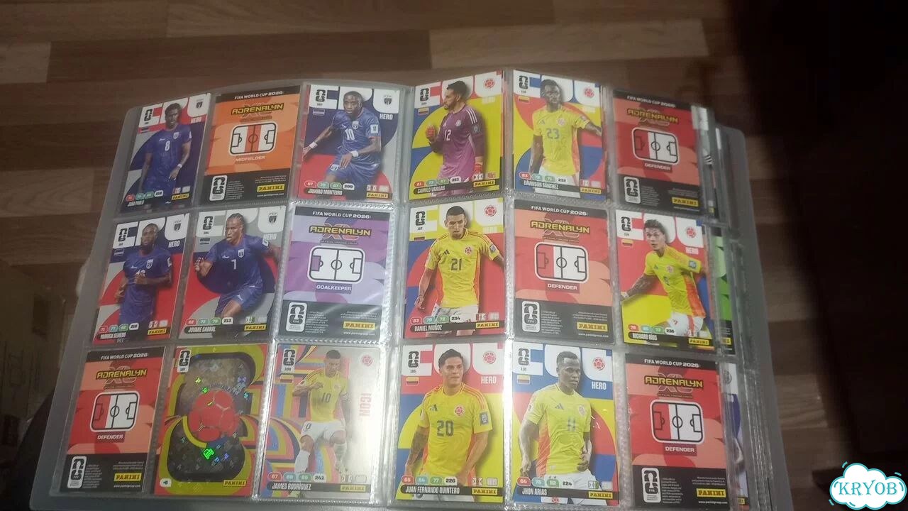 Почти полная Panini adrenalin xl 2026 worldcup фото 5