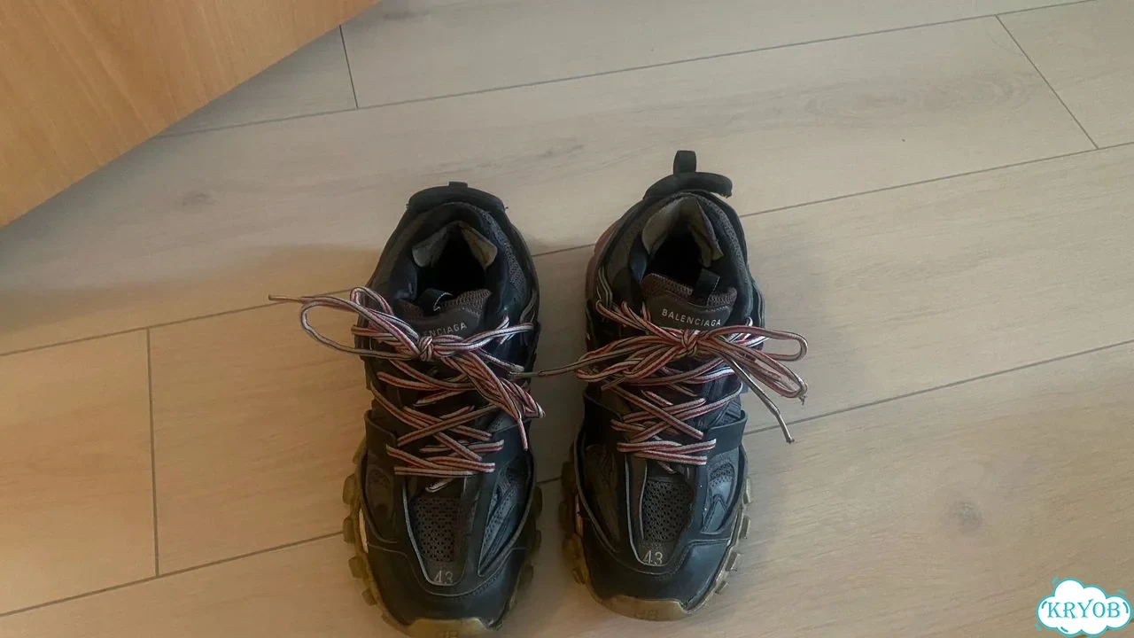 Balenciaga track 1 фото 1