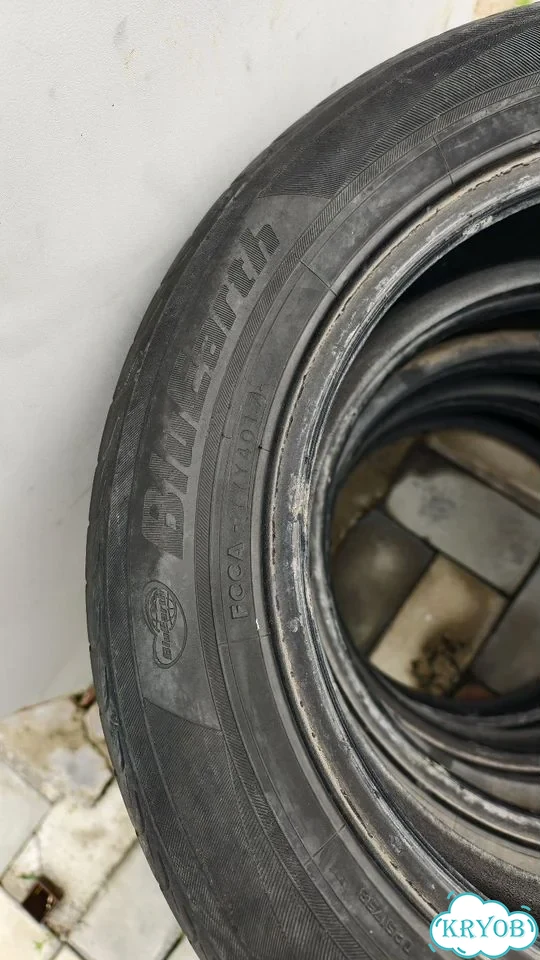 Yokohama BluEarth AE01 185/60 R15 84H фото 2
