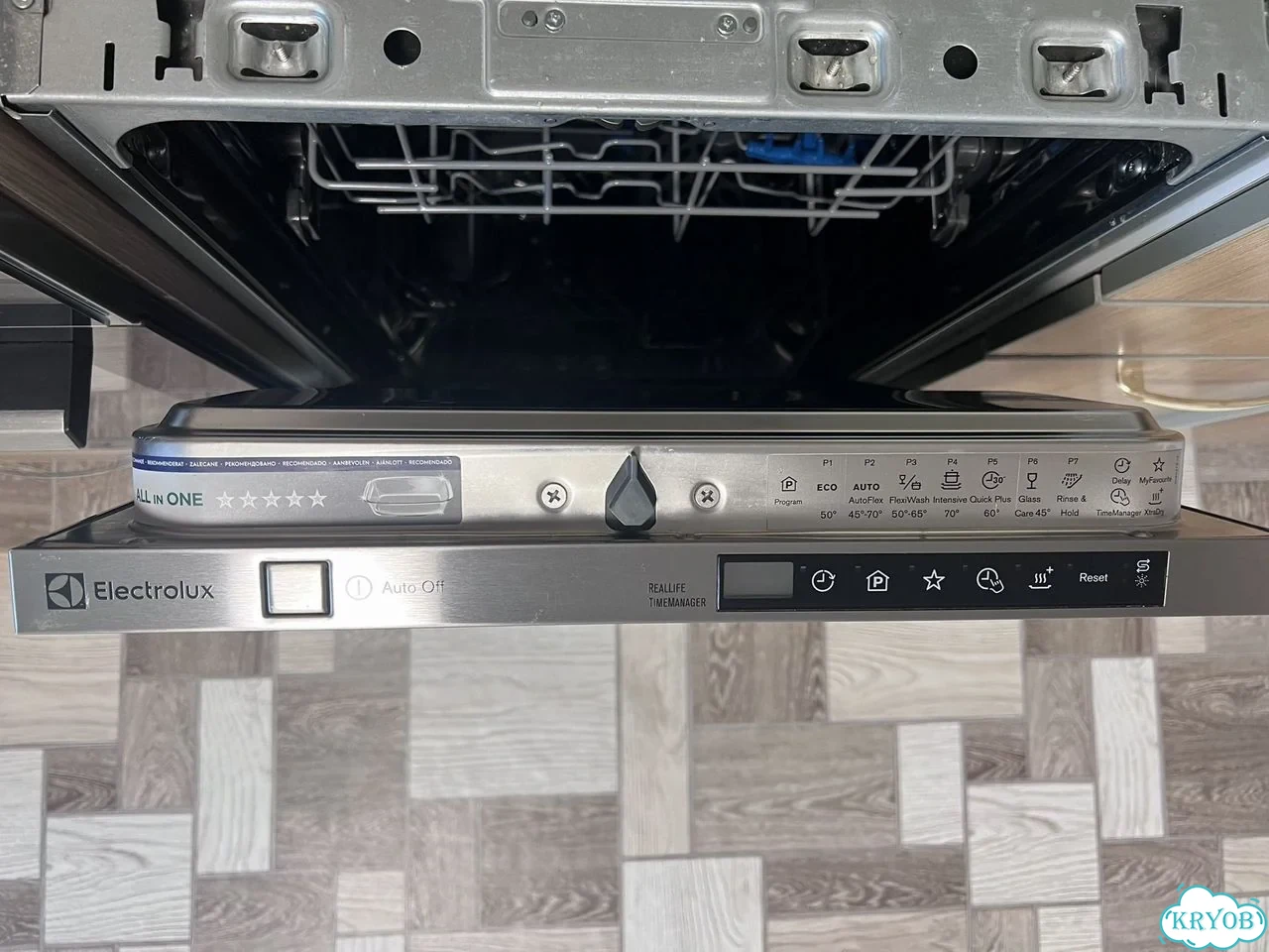 Посудомоечная машина Electrolux ESL94655RO 45см фото 2