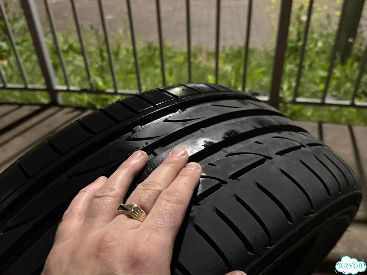 Bridgestone Potenza S001 225/40 R18 88Y фото 4