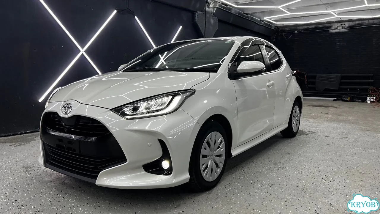 Toyota Yaris 1.5 CVT, 2021, 33 200 км фото 1