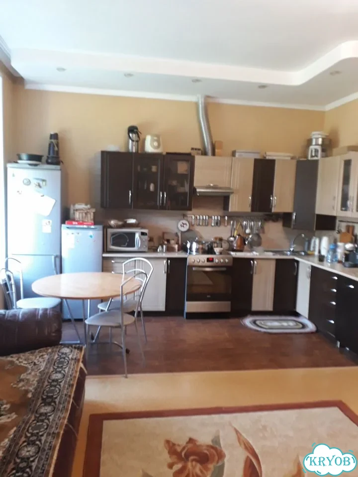 3-к. квартира, 80 м², 3/3 эт. фото 6