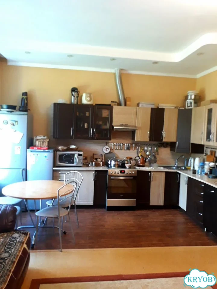3-к. квартира, 80 м², 3/3 эт. фото 8