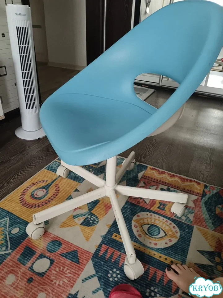 Детский стул IKEA фото 1