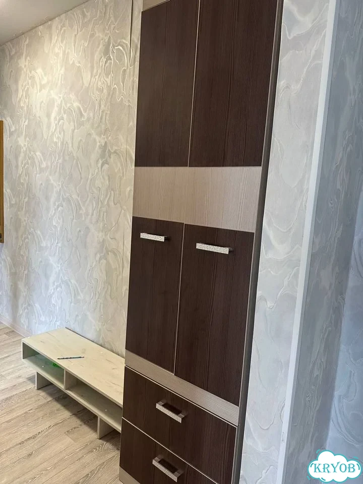 Шкаф распашной двухстворчатый фото 1