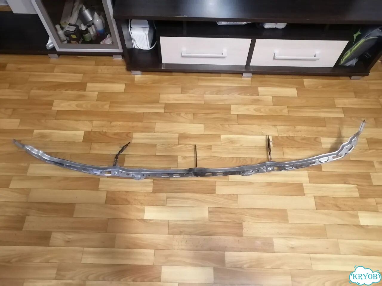Планка под фары Toyota Crown JZS151 фото 1