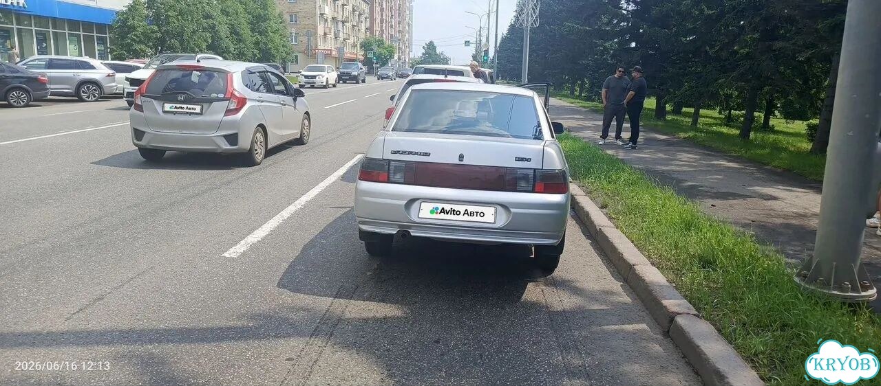 ВАЗ (LADA) 2110 1.6 MT, 2006, битый, 400 000 км фото 6