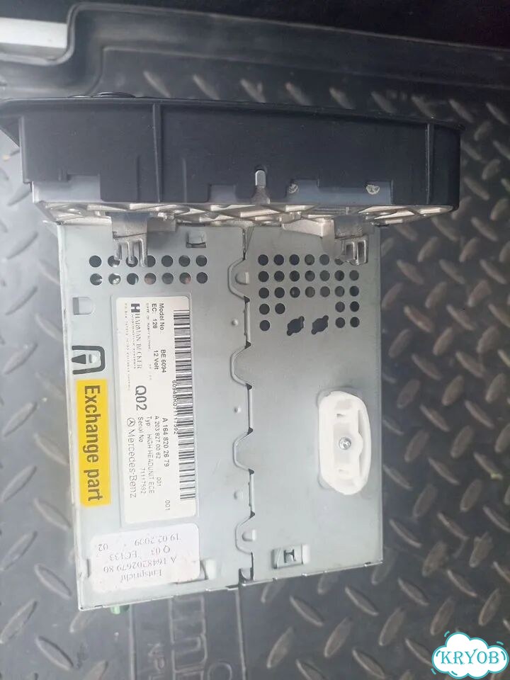 Продам магнитолу Mersedes Gl x164/Ml w 164 фото 2