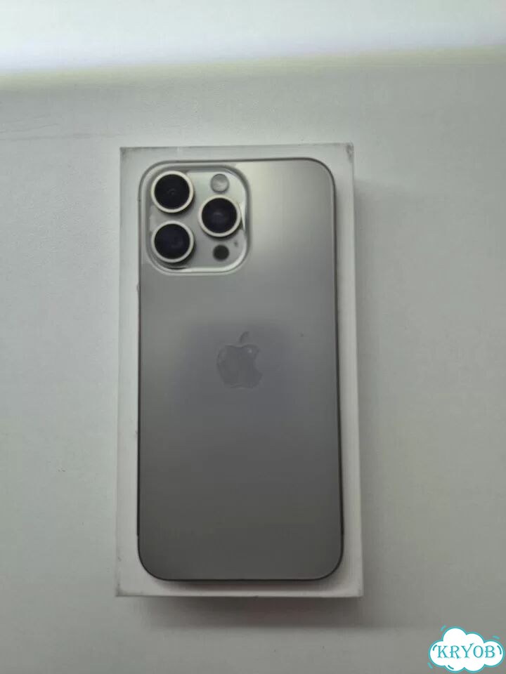 iPhone 15 Pro Max, 256 ГБ, SIM + eSIM фото 3