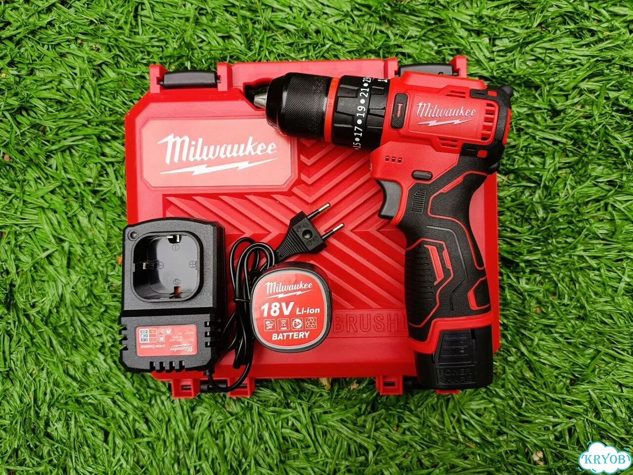 Шуруповерт Milwaukee 18V бесщеточный 2АКБ ударный фото 4
