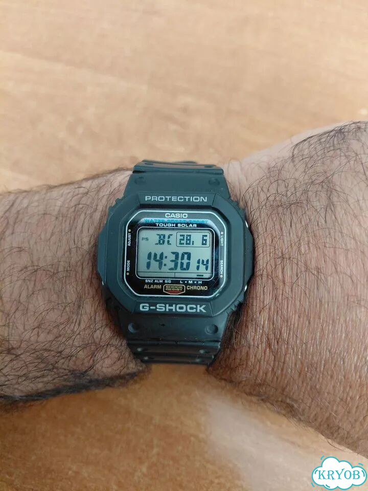 Casio G-Shok G 5600-ue фото 3