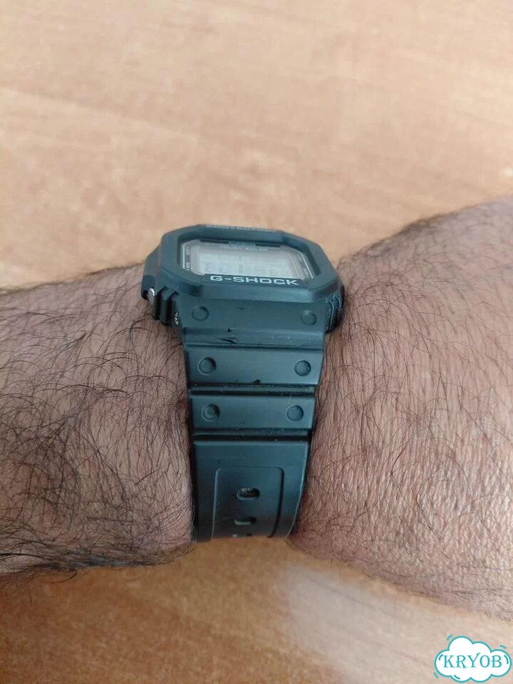 Casio G-Shok G 5600-ue фото 5