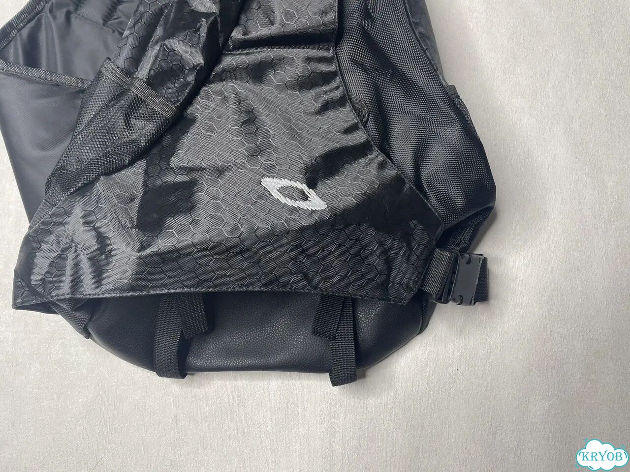 Рюкзак Oakley sandbag sling type фото 2