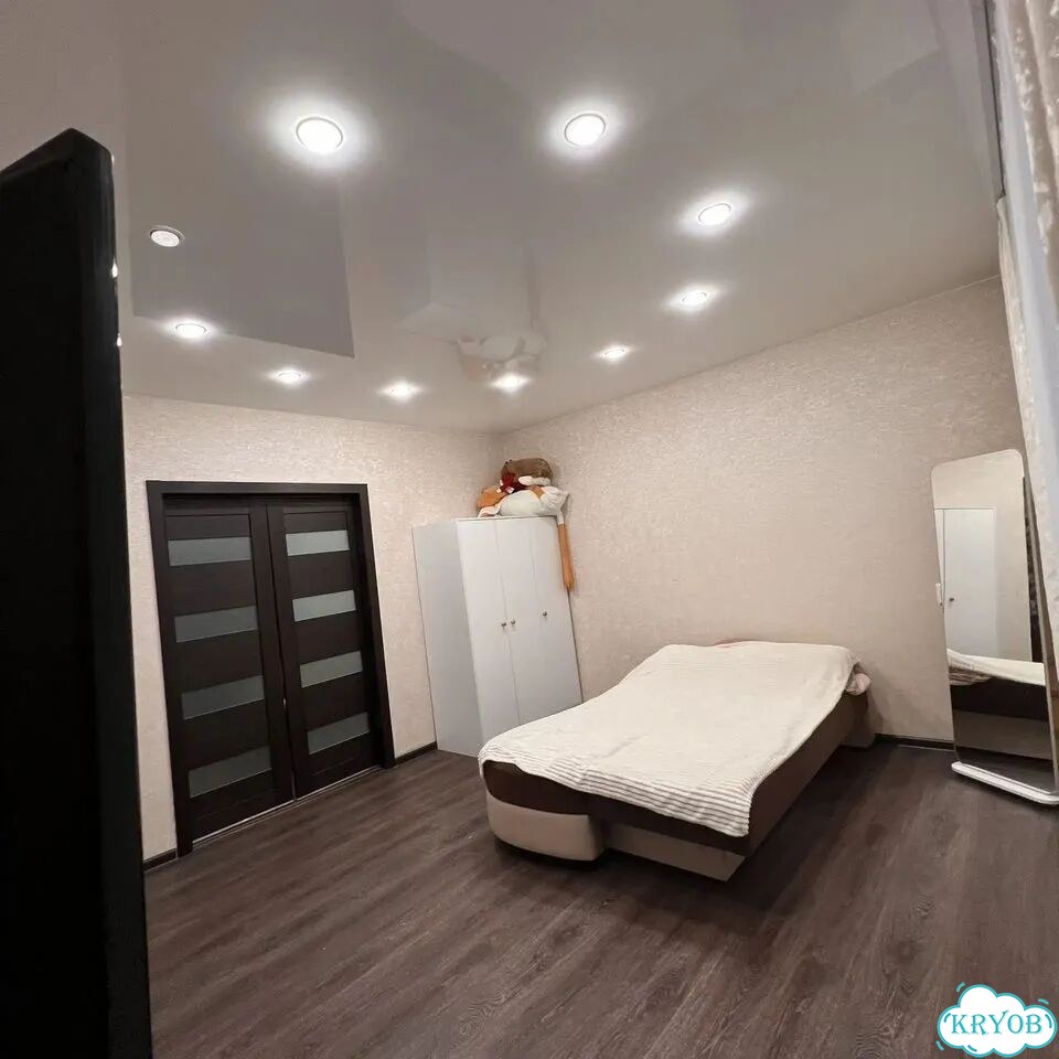 2-к. квартира, 56 м², 7/10 эт. фото 4
