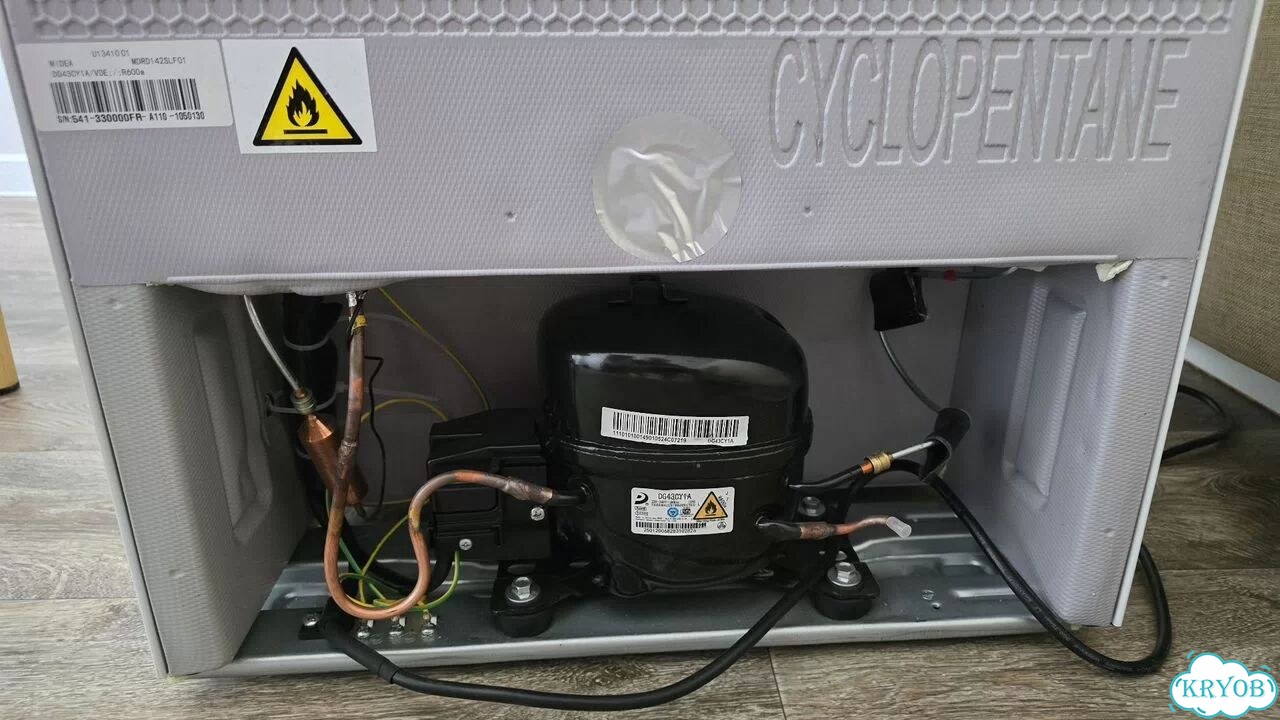 Холодильник Midea 93л фото 4
