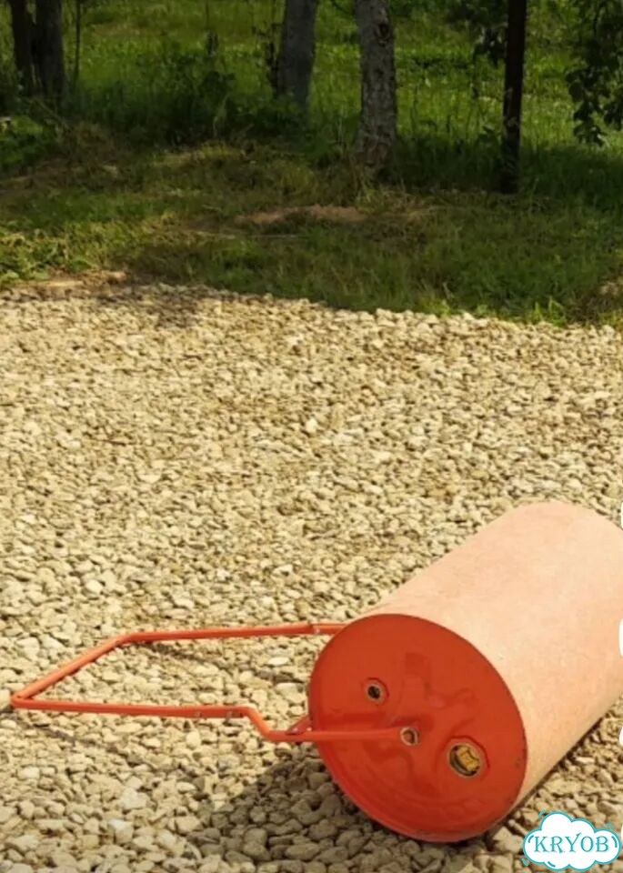 Каток для газона 70 л фото 1