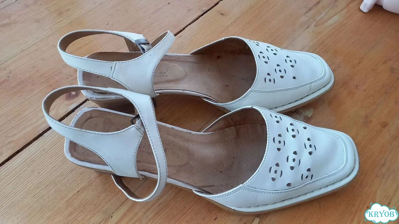 Продам женские босоножки фото 1