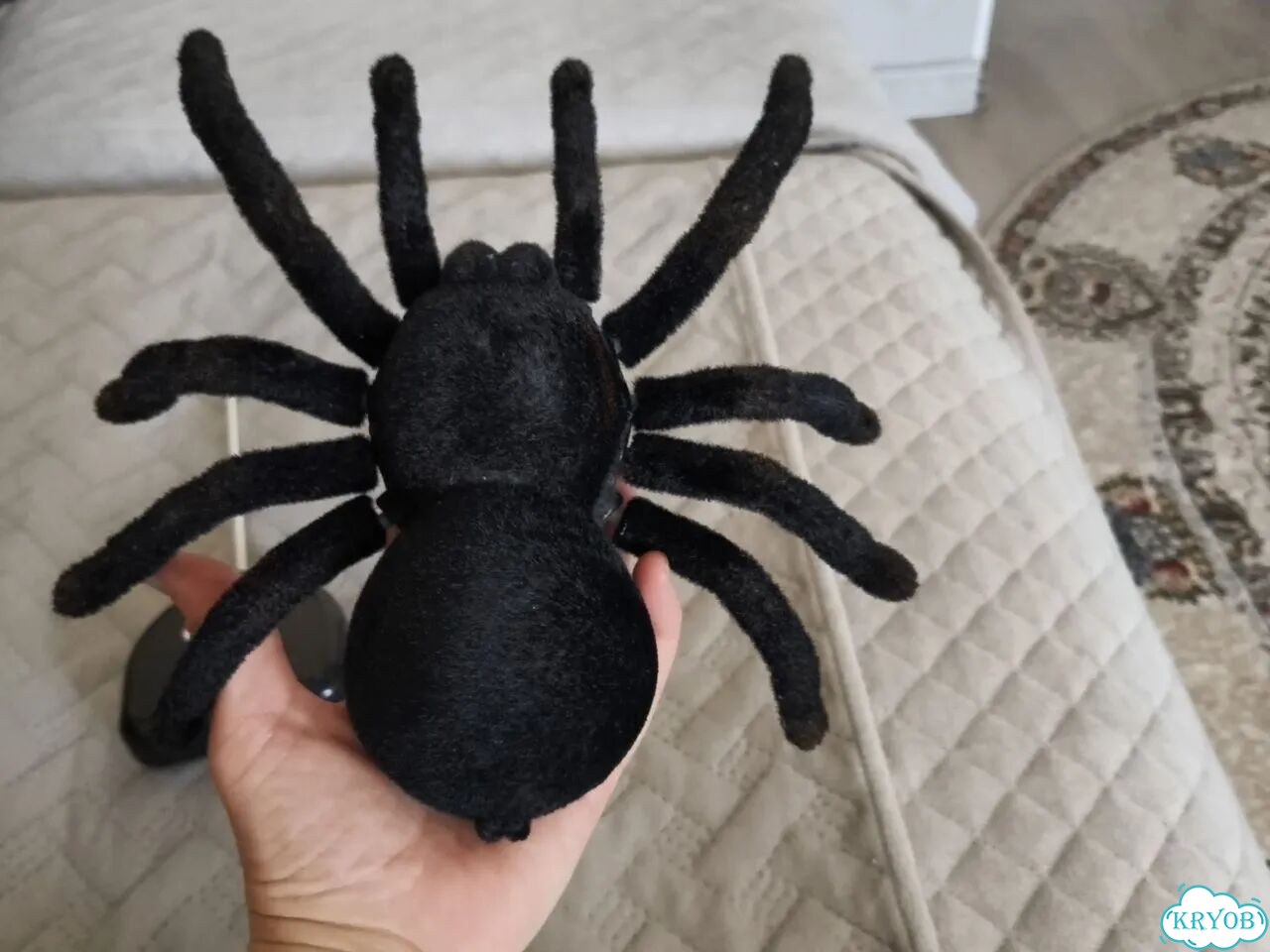 Продам игрушку паук тарантул фото 1