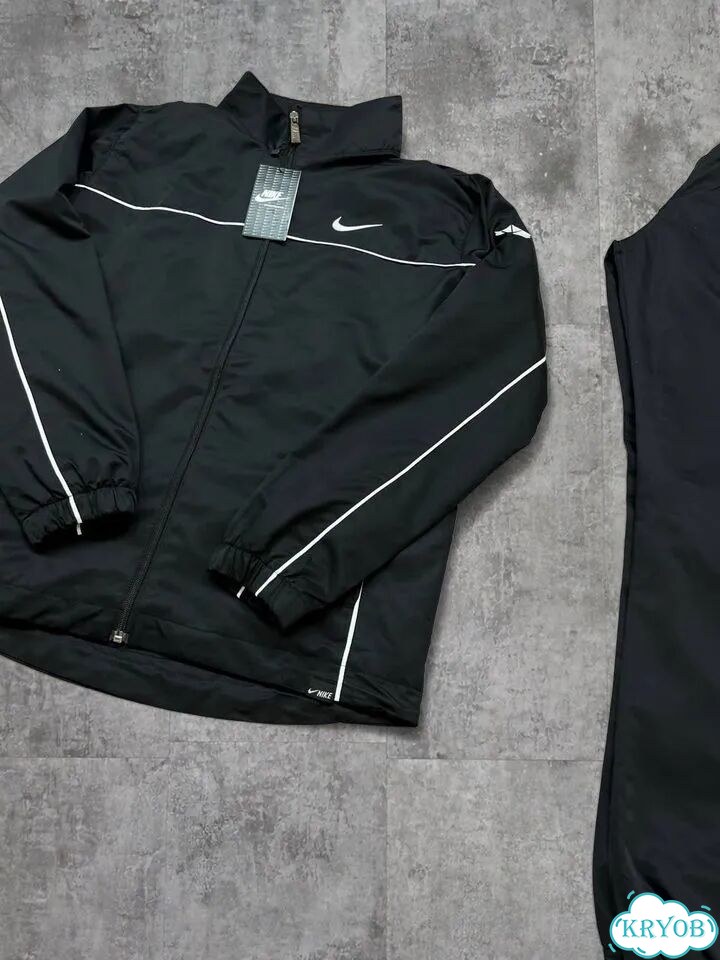 Спортивные костюмы Nike фото 6