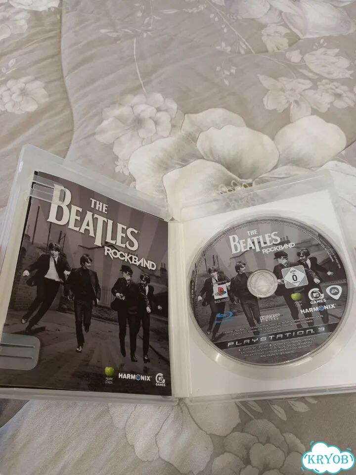 PS3 The Beatles: Rock Band игра фото 4