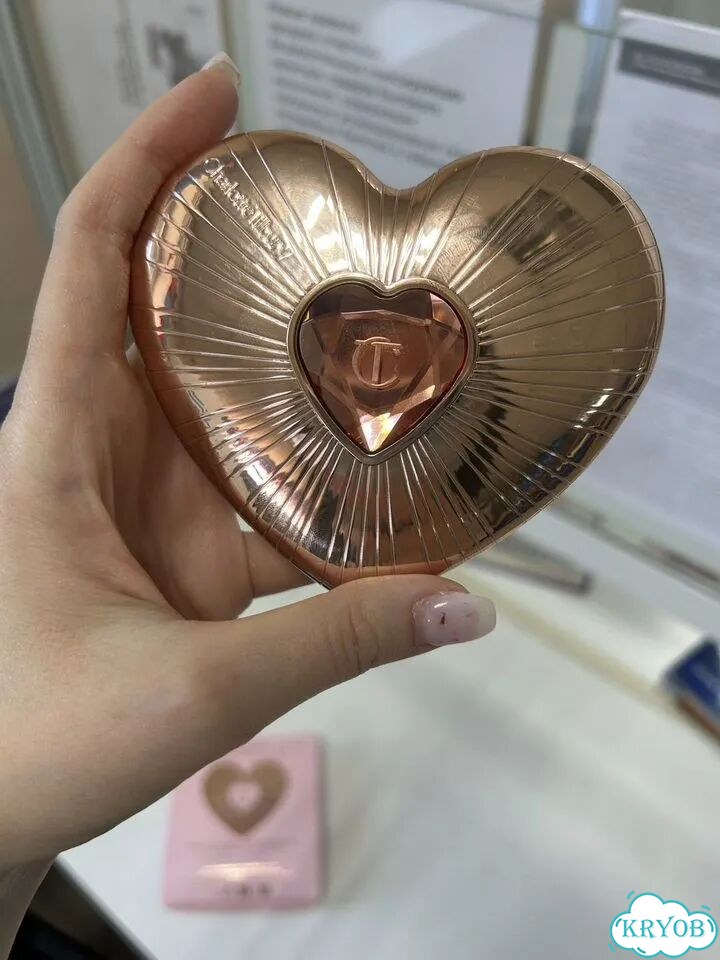 Charlotte tilbury палетка для лица оригинал новая фото 2
