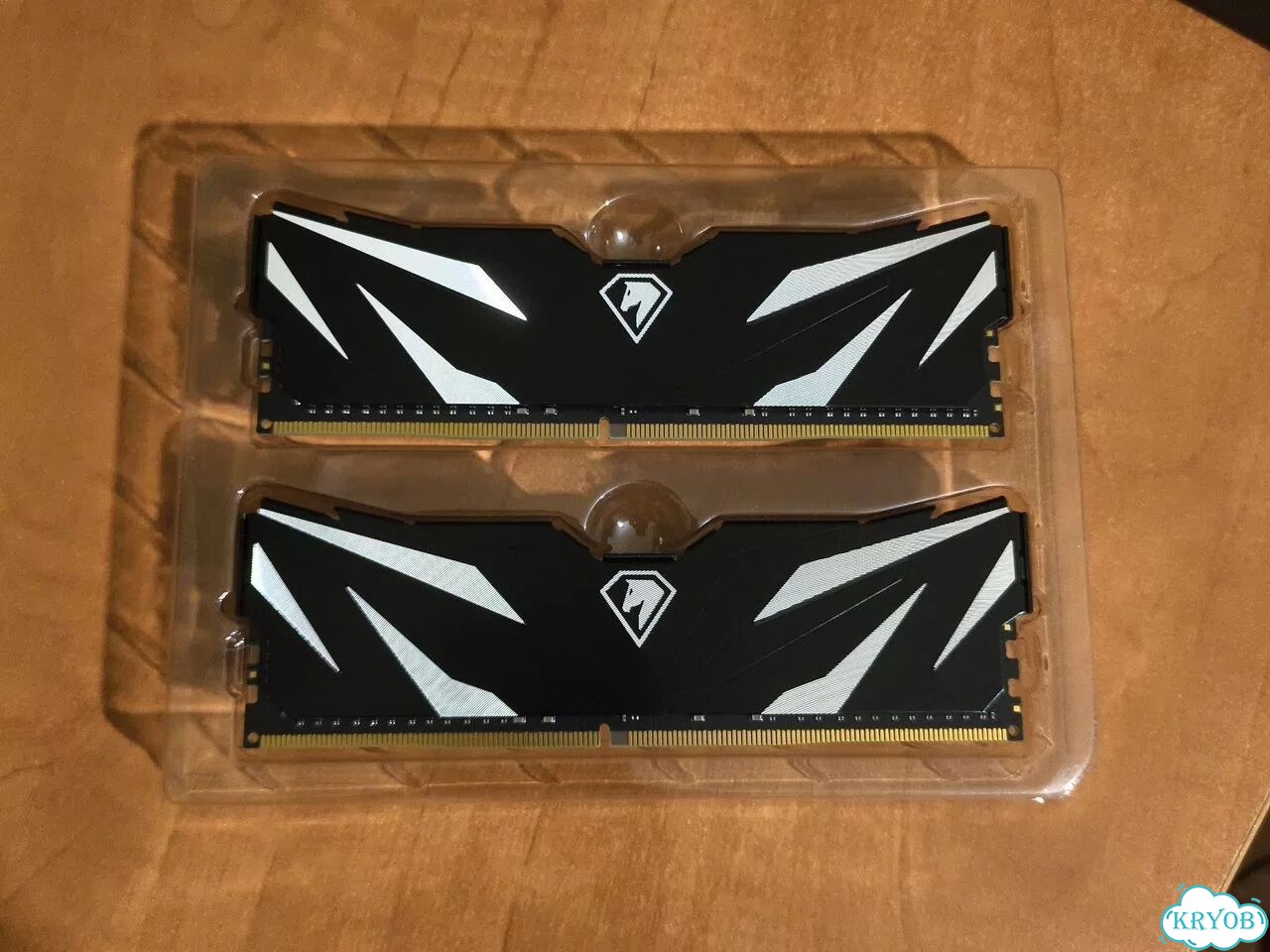 Оперативная память DDR4 32GB Netac Shadow II новая фото 1