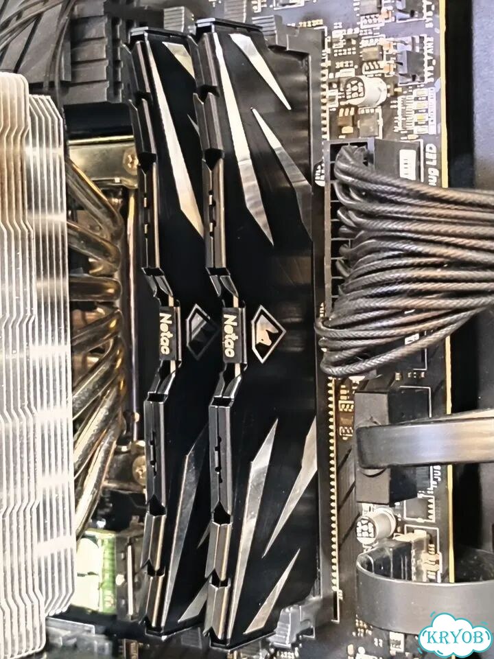 Оперативная память DDR4 32GB Netac Shadow II новая фото 4