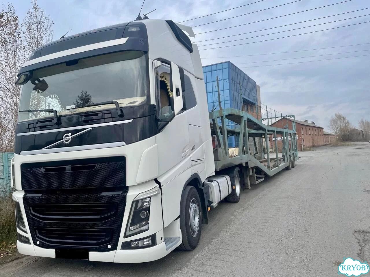 Седельный тягач Volvo FH с полуприцепом, 2014 фото 1