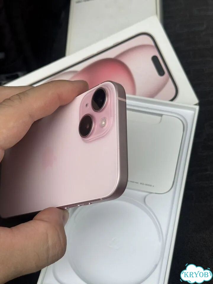 iPhone 15, 256 ГБ, SIM + eSIM фото 2