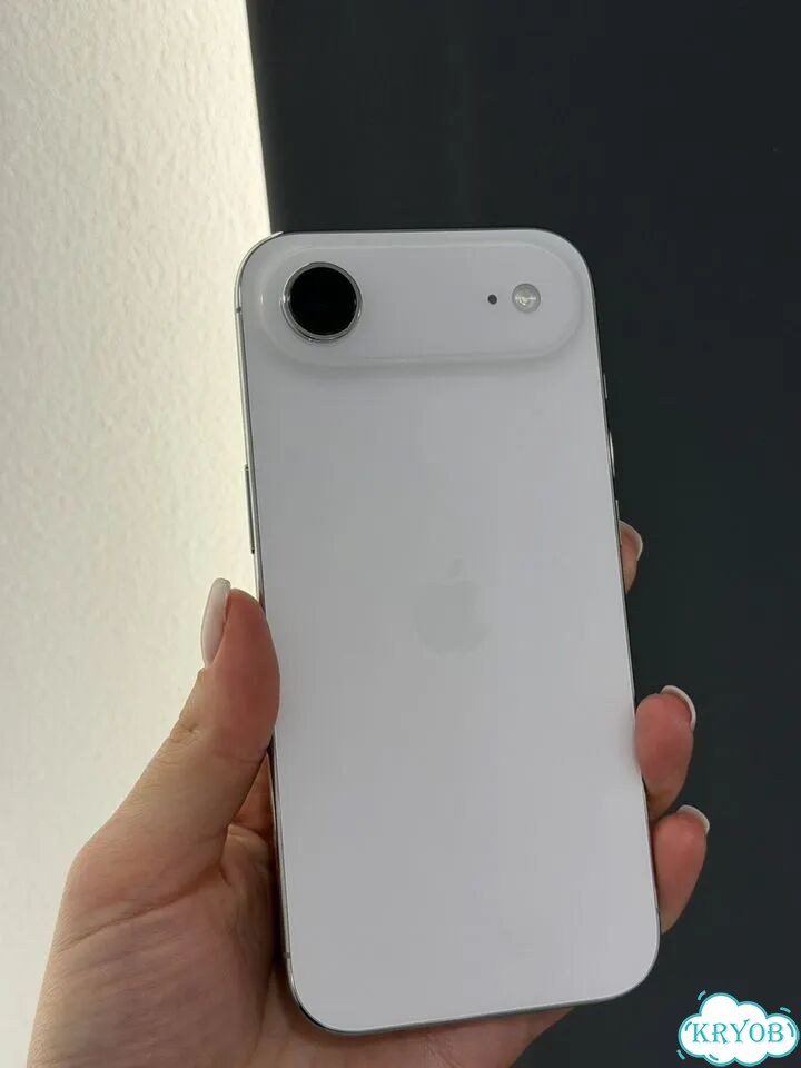 iPhone Air, 256 ГБ фото 6