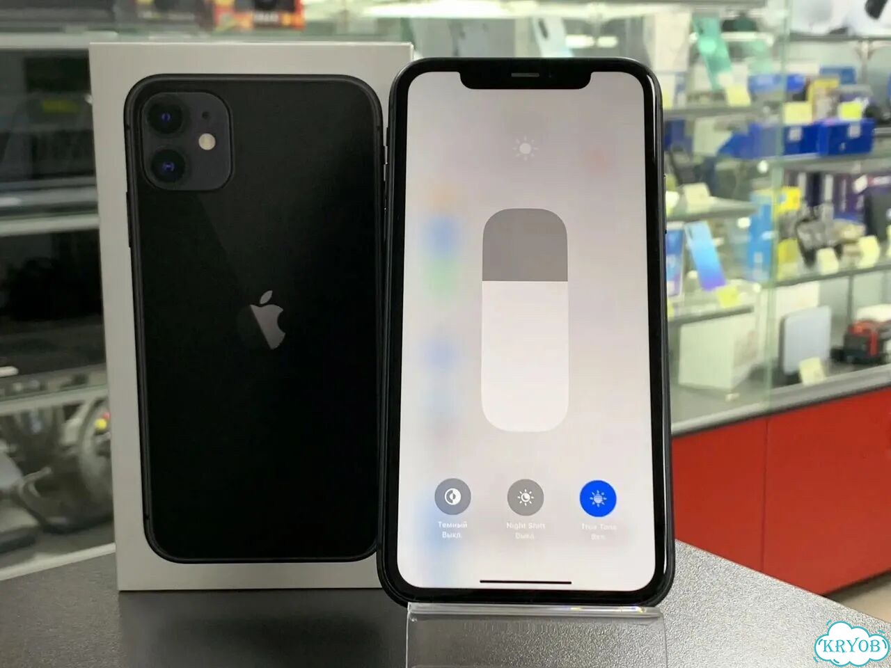iPhone 11, 128 ГБ фото 2