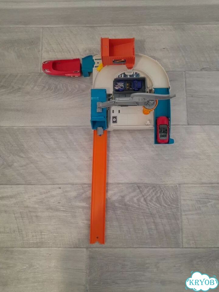 Набор Hot Wheels Сити Побег с верфи фото 3