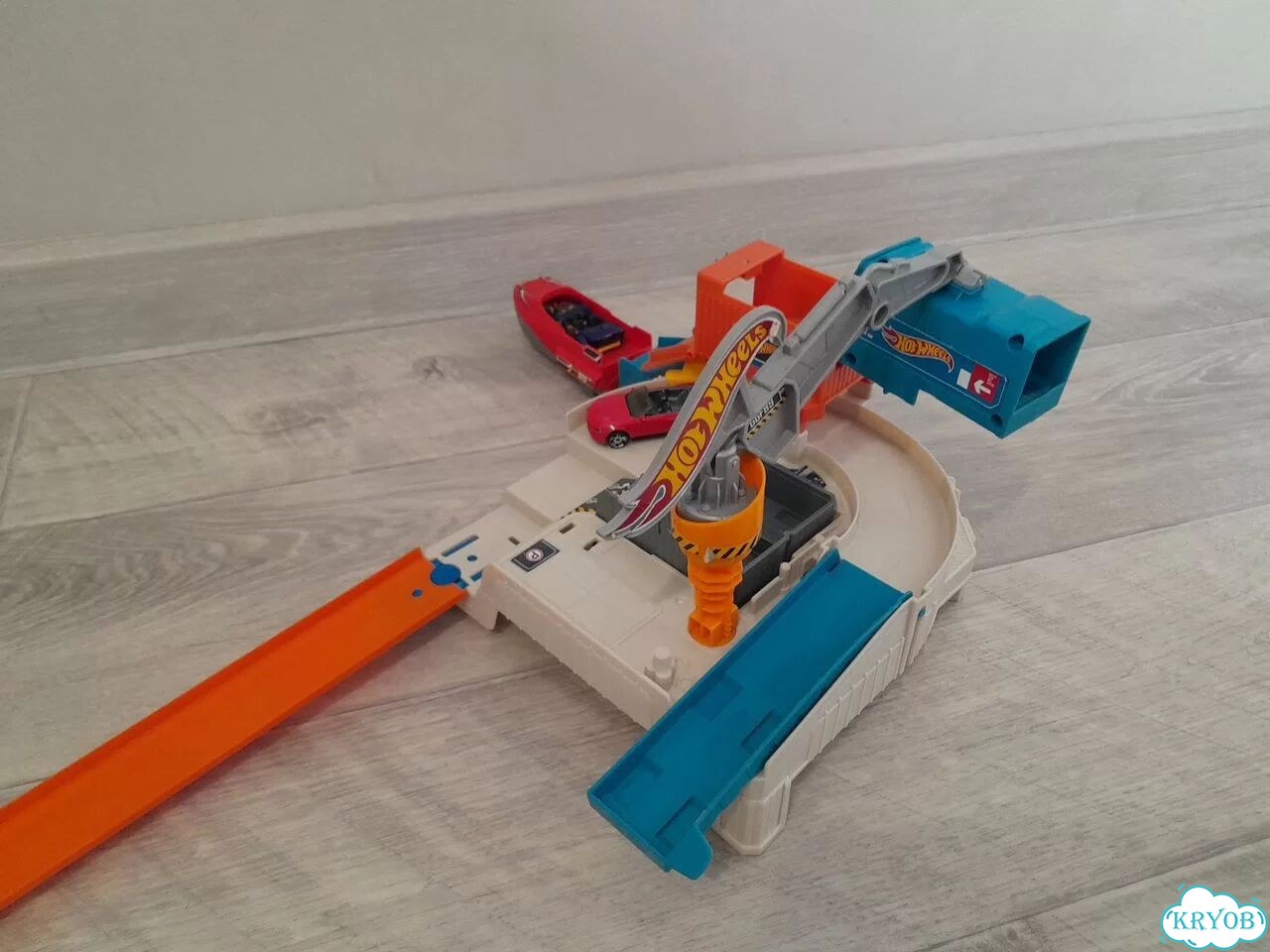 Набор Hot Wheels Сити Побег с верфи фото 4