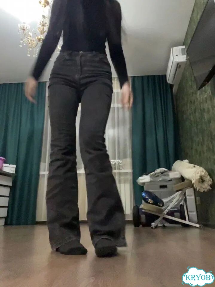 Джинсы zarina клеш фото 2
