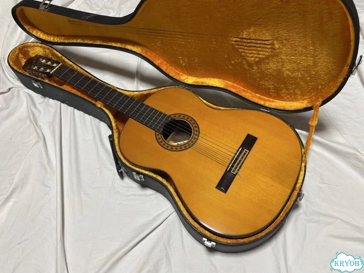 Гитара Акустическая Yamaha фото 1