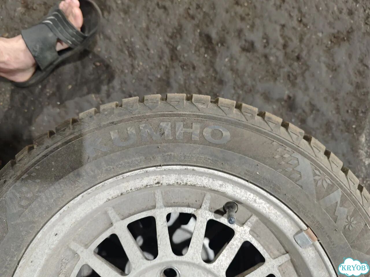 Kumho WinterCraft Ice WI31 185/60 R14 20T фото 5