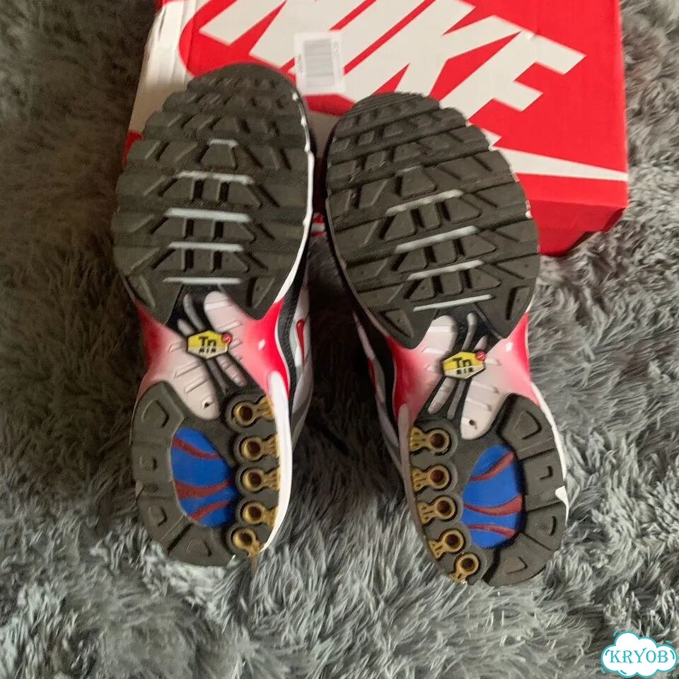 Nike Air Max Plus фото 5