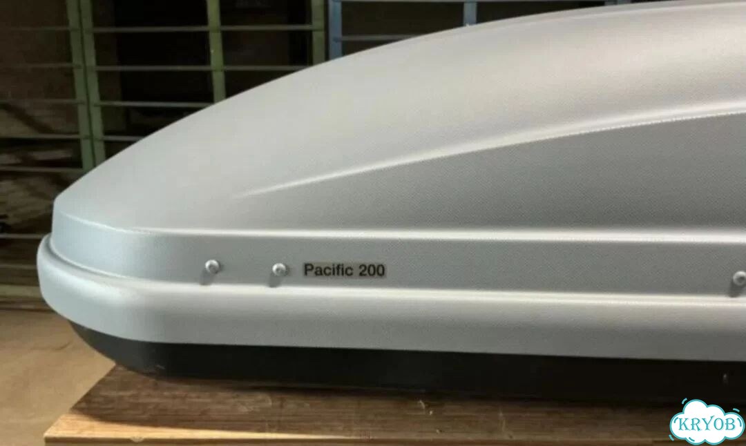 Багажный бокс Thule Pacific 200 фото 4