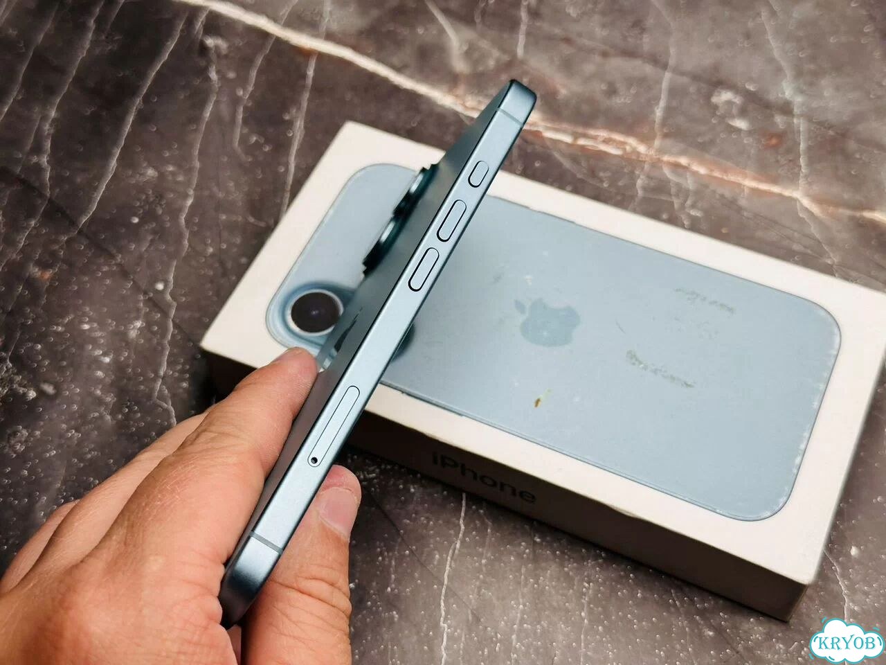 iPhone 16, 256 ГБ, SIM + eSIM фото 4