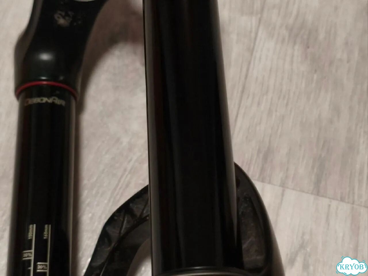 Вилка rock shox yari 29 фото 4