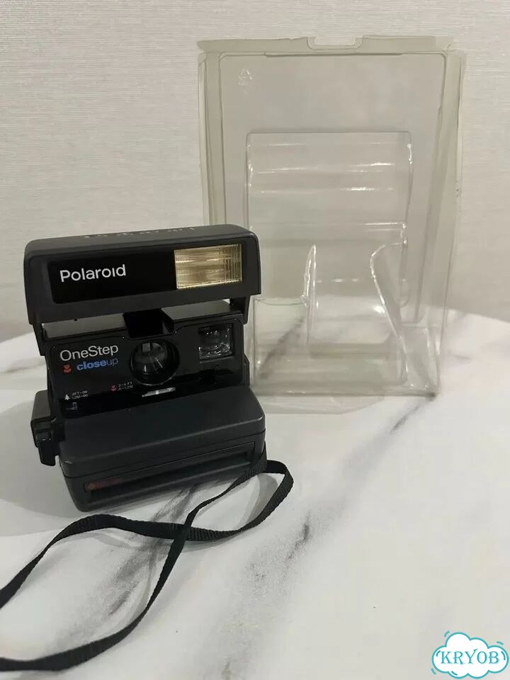 Фотоаппарат Polaroid OneStep closeup 600 plus фото 1
