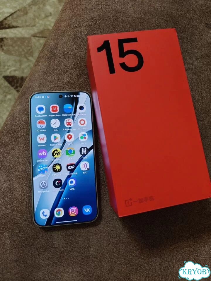 OnePlus 15, 12/256 ГБ фото 1