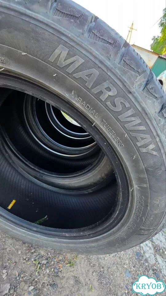 Marsway SL-ICE 215/55 R17 94S фото 1