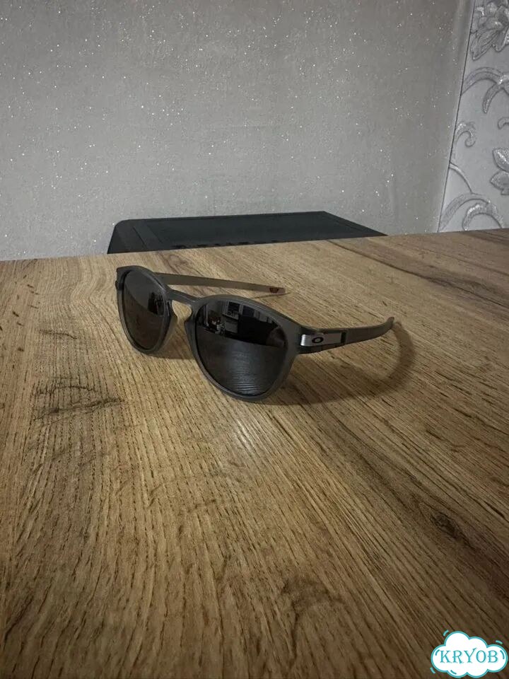 Очки Oakley Latch Prism фото 1