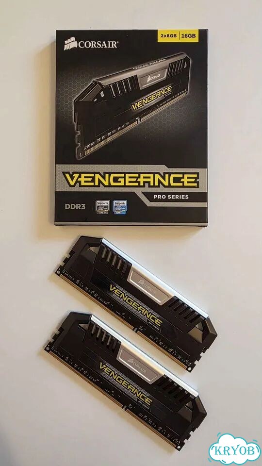 Память Corsair Vengeance Pro DDR3 8GBx2 1866MHz фото 1