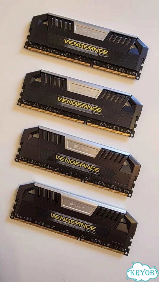 Память Corsair Vengeance Pro DDR3 8GBx2 1866MHz фото 4