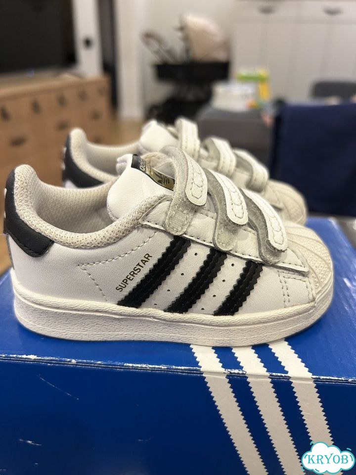 Кроссовки детские adidas фото 1