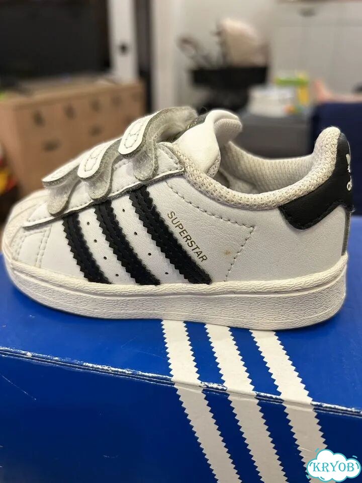 Кроссовки детские adidas фото 2