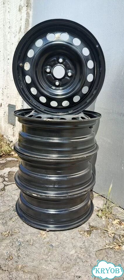 Штампованные диски Toyota 5.5×R15 4×100 фото 1